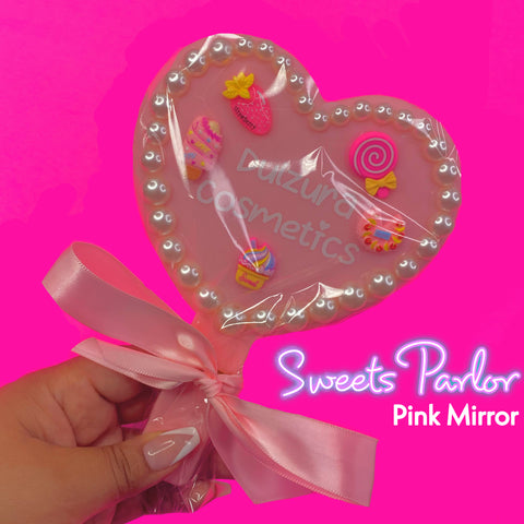 SWEET PARLOR HEART SHAPED MIRROR #03